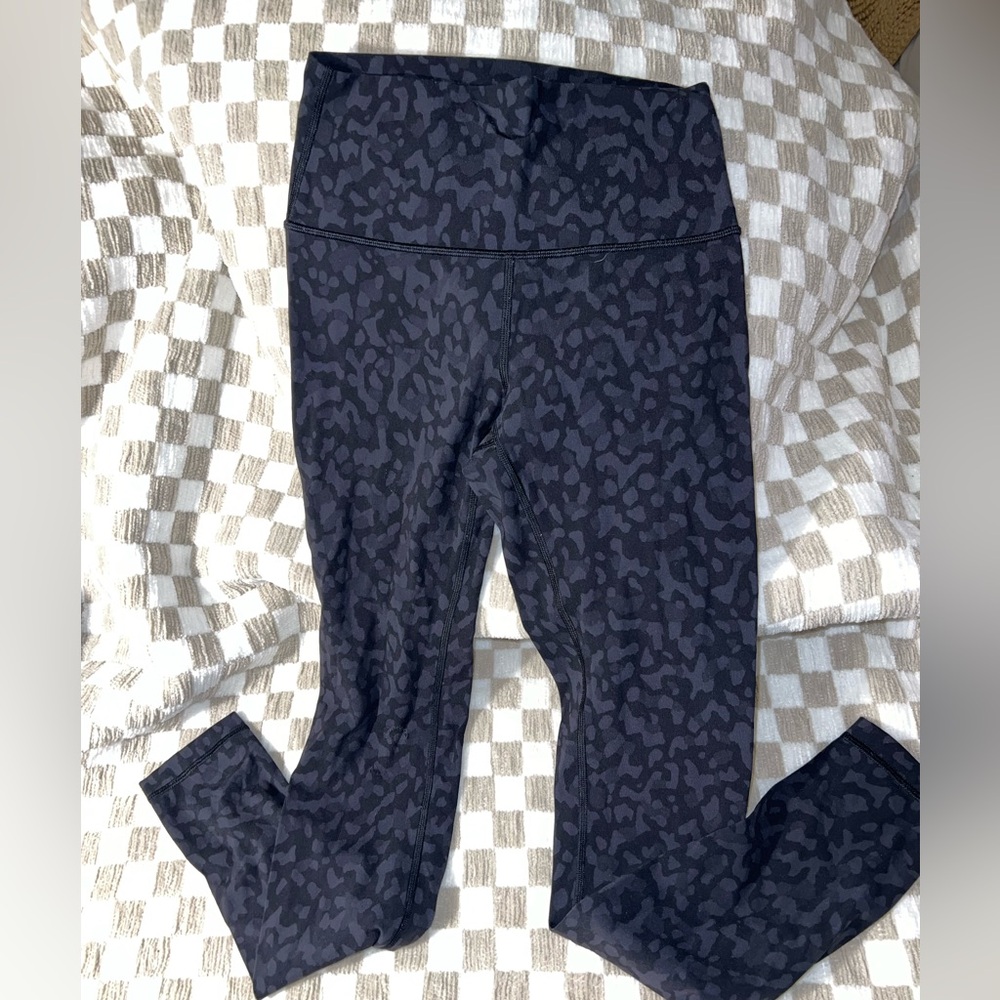 Lululemon Athletica Black Camo Leggings
